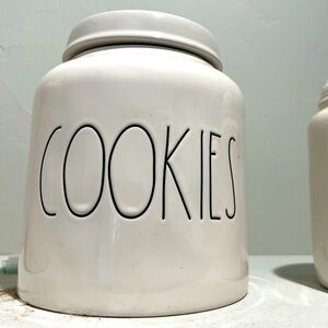 Rae Dunn Cookie Jar Canister
